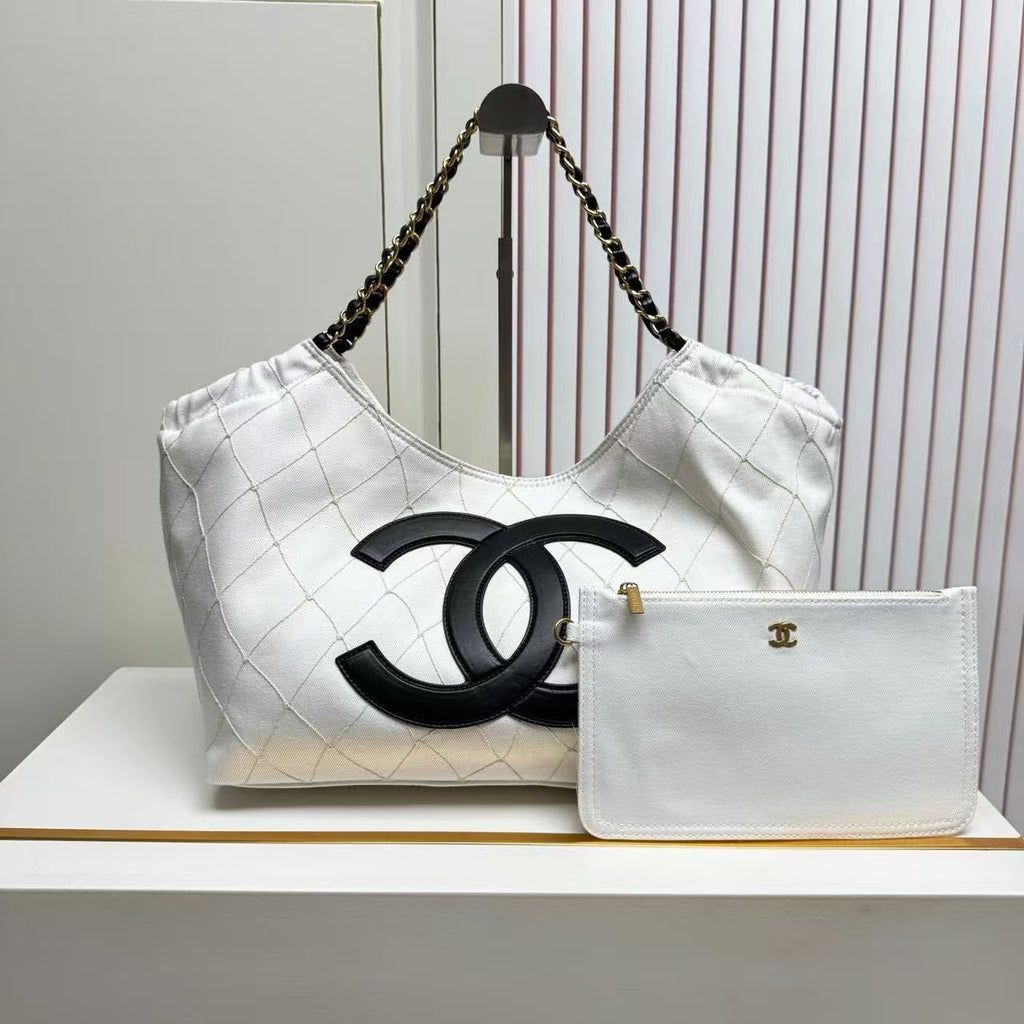 CHANEL Tote with Pouch 45 cm Master