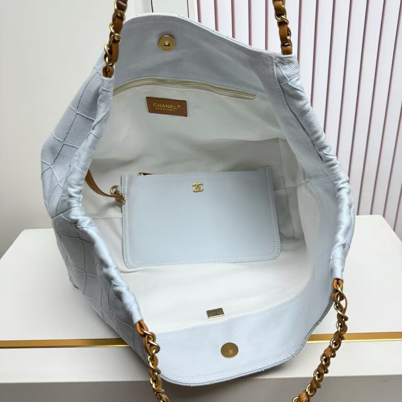 CHANEL Tote with Pouch 45 cm Master
