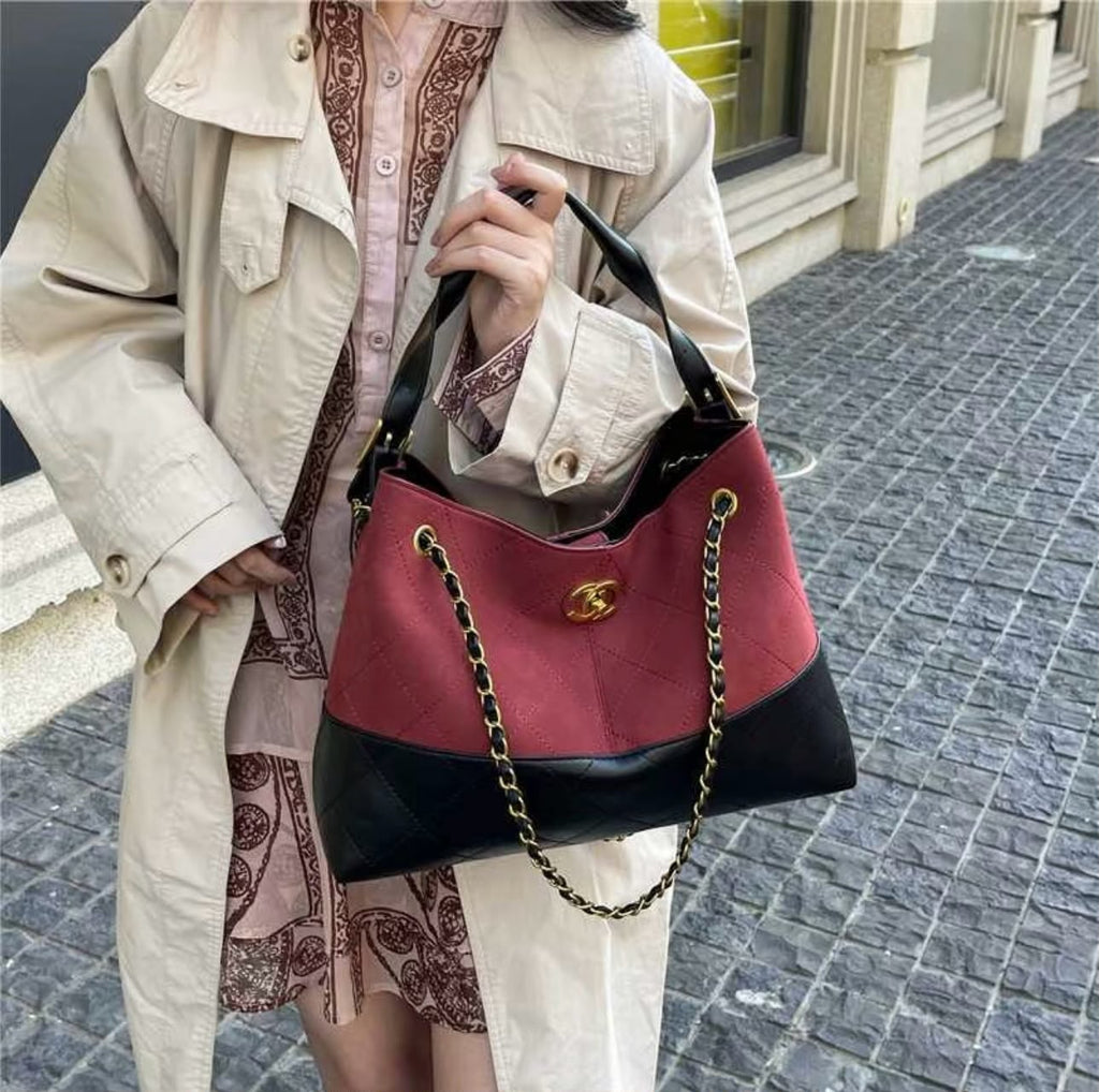CHANEL Two-Tone Hobo Bag 35 cm