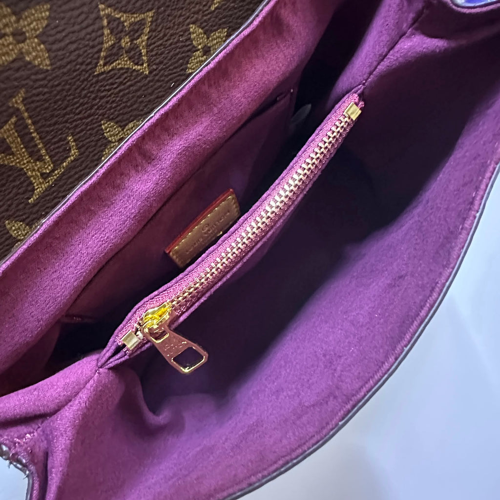 LV Flap Bag 24 cm