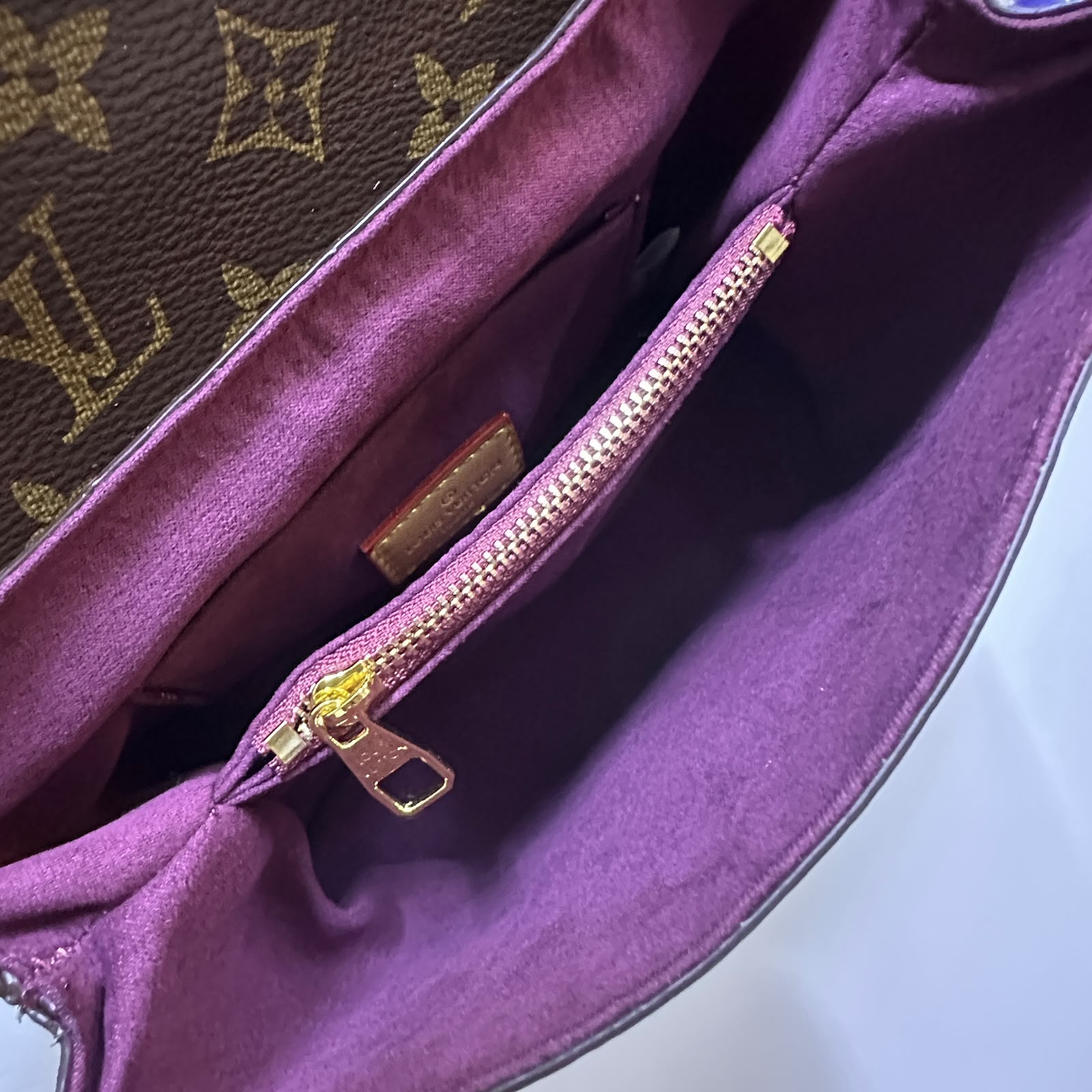 LV Flap Bag 24 cm