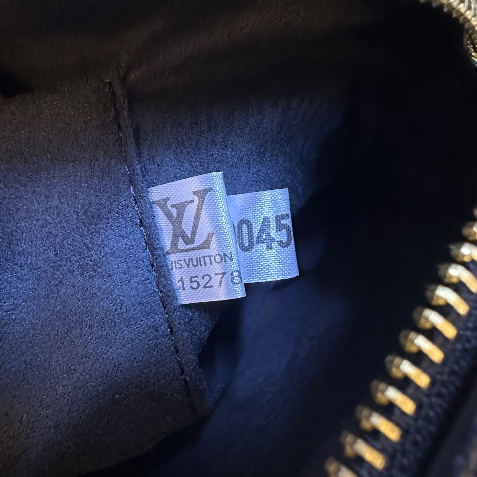 LV Sling Bag 25 cm