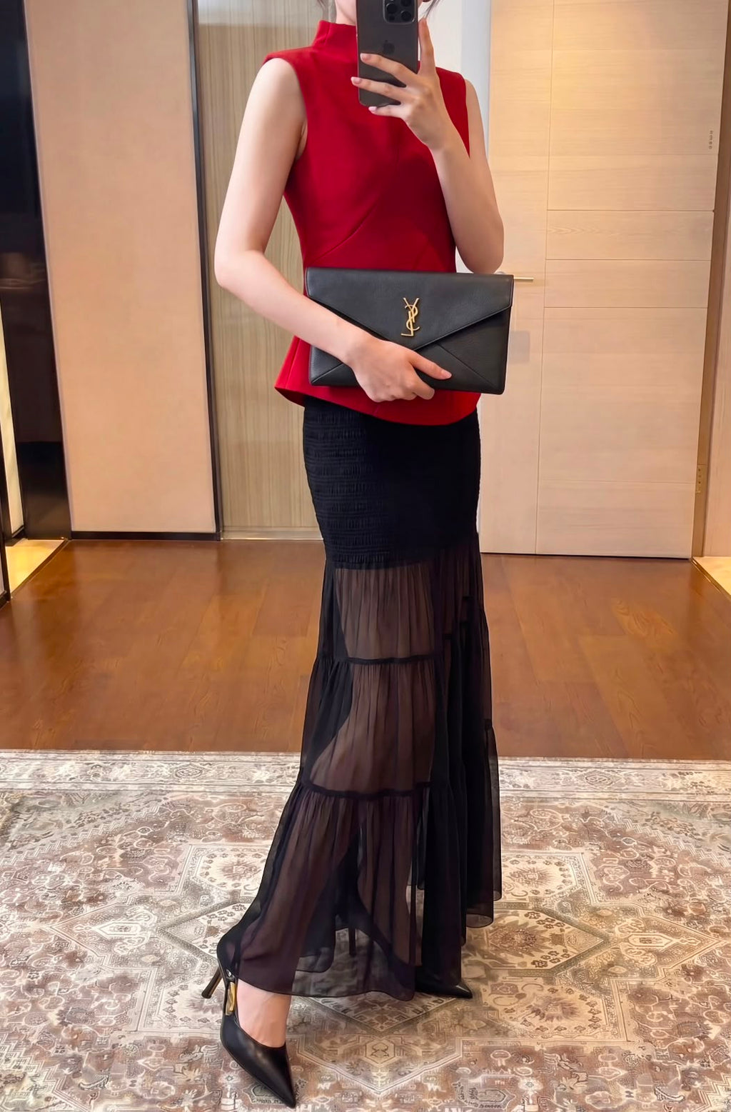YSL Envelope Clutch Pouch 28 cm A+