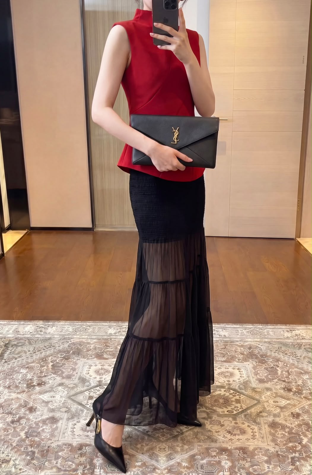 YSL Envelope Clutch Pouch 28 cm A+