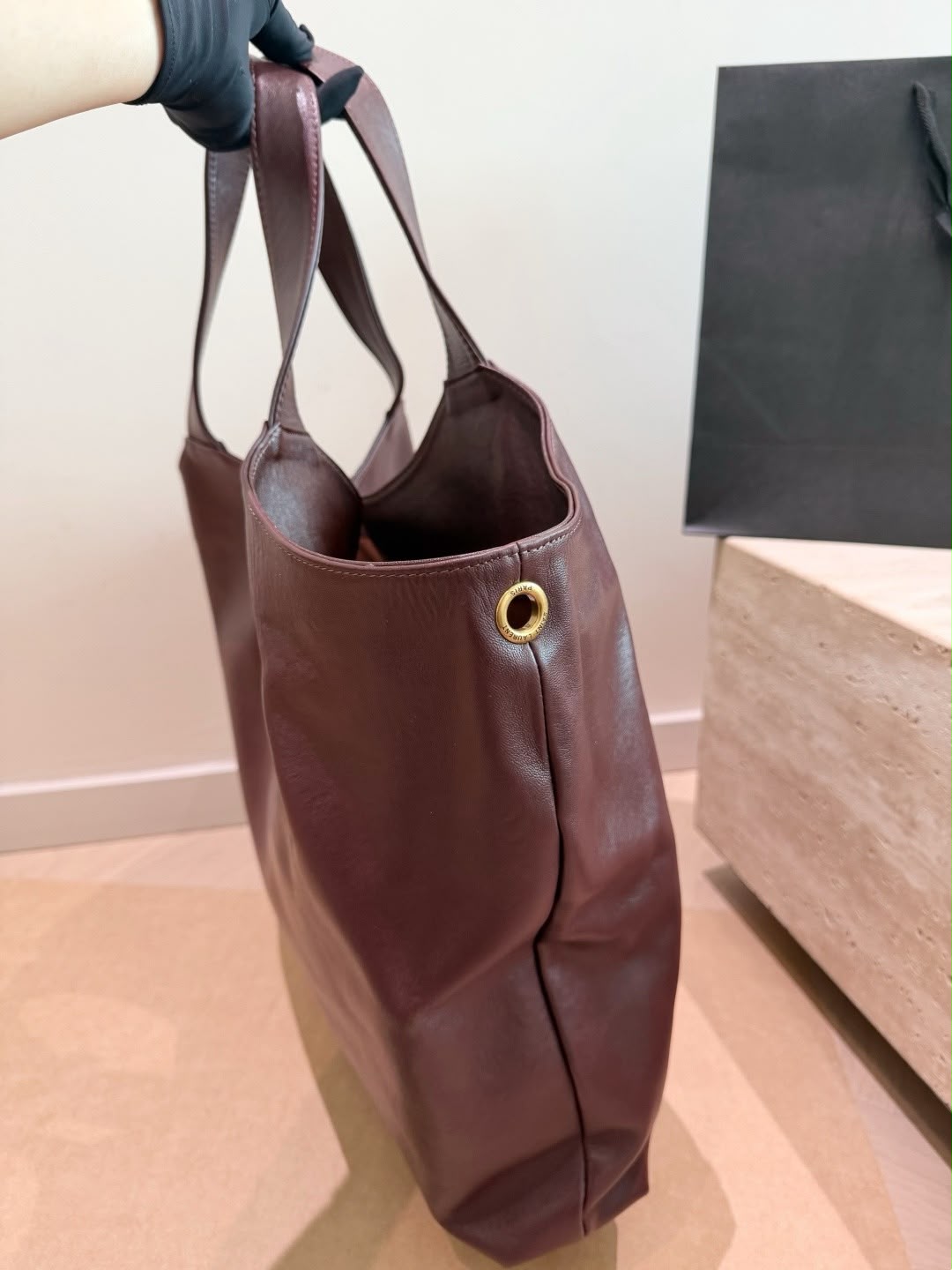 YSL Large Logo Tote Leather 58 cm Master