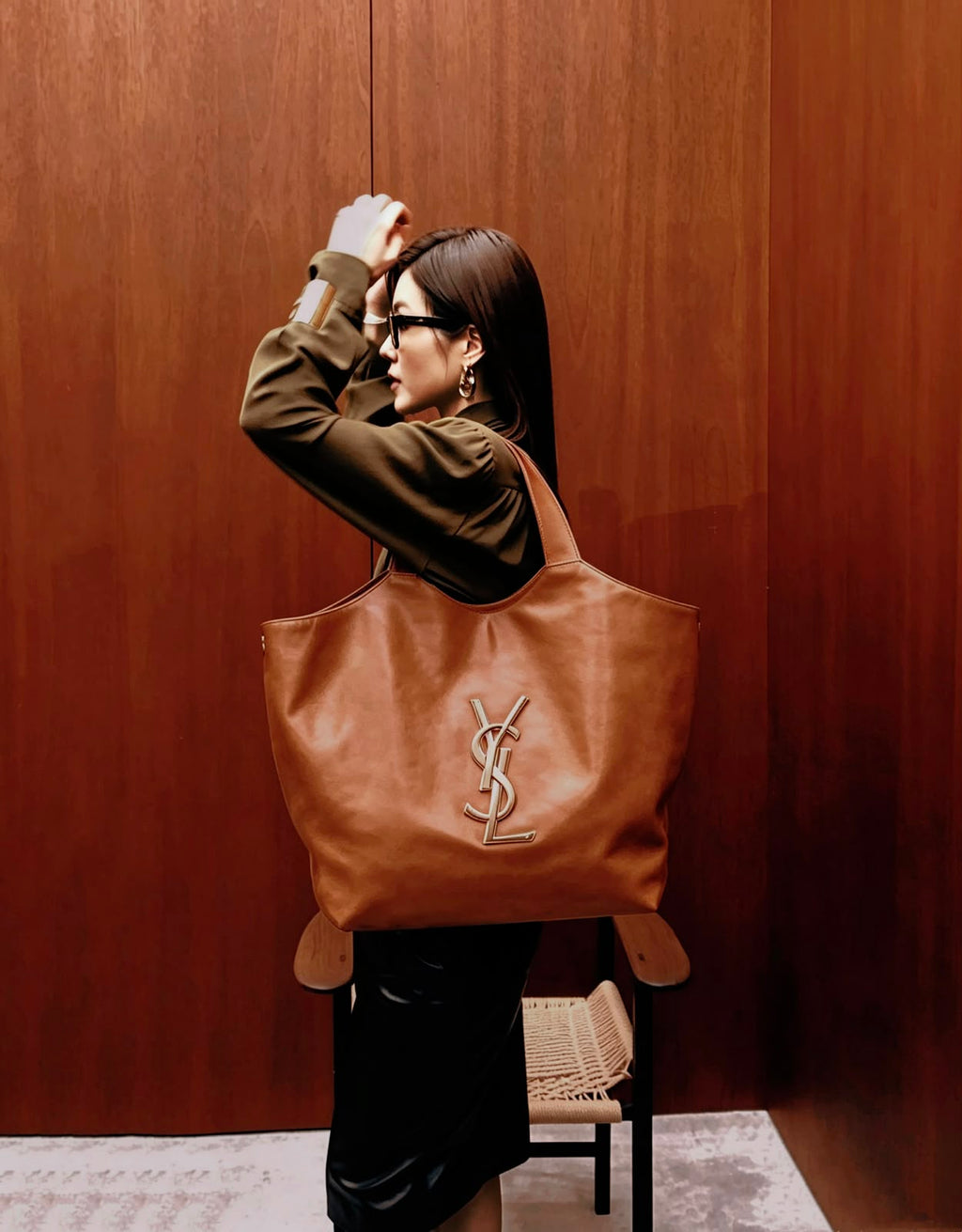 YSL Large Logo Tote Leather 58 cm Master