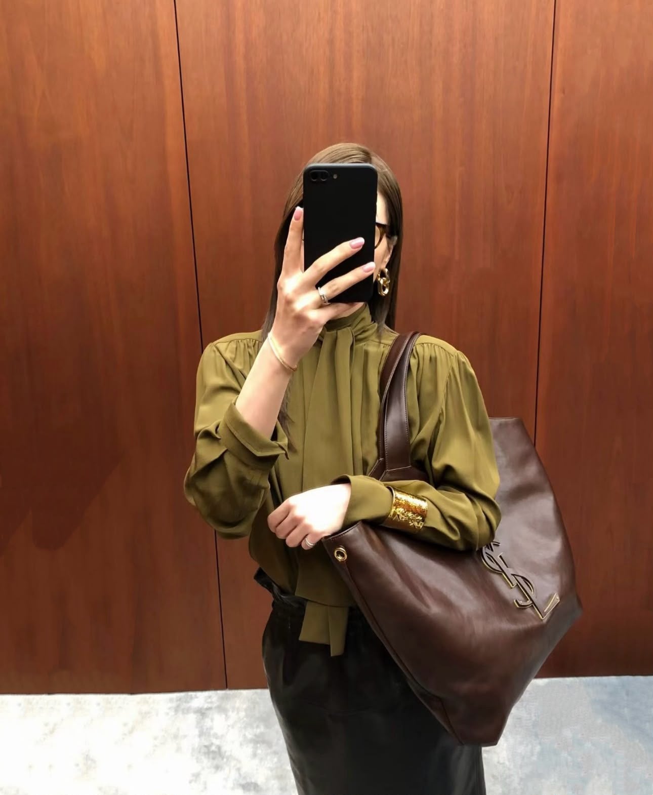 YSL Large Logo Tote Leather 58 cm Master