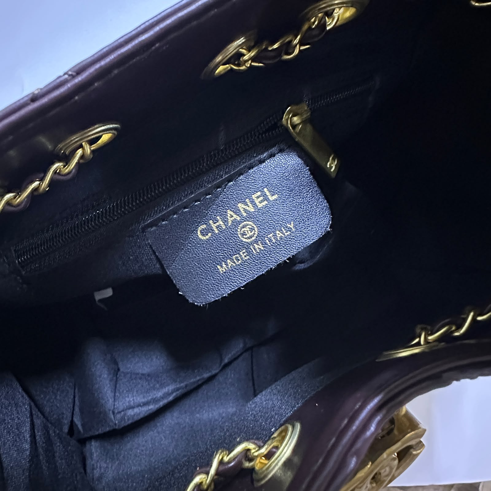 CHANEL Drawstring Bucket Bag 20 cm