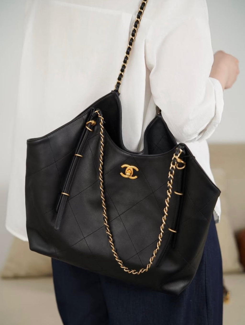 CHANEL Hobo Tote with Pouch 44 cm