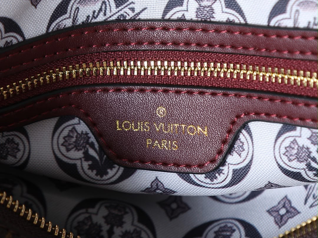 LV Speedy 30cm A+