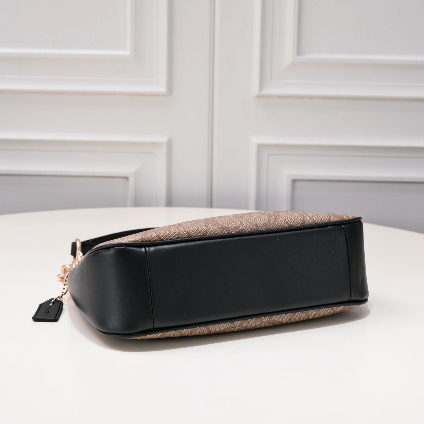 COACH Leather Chain Shoulder Bag 24cm
