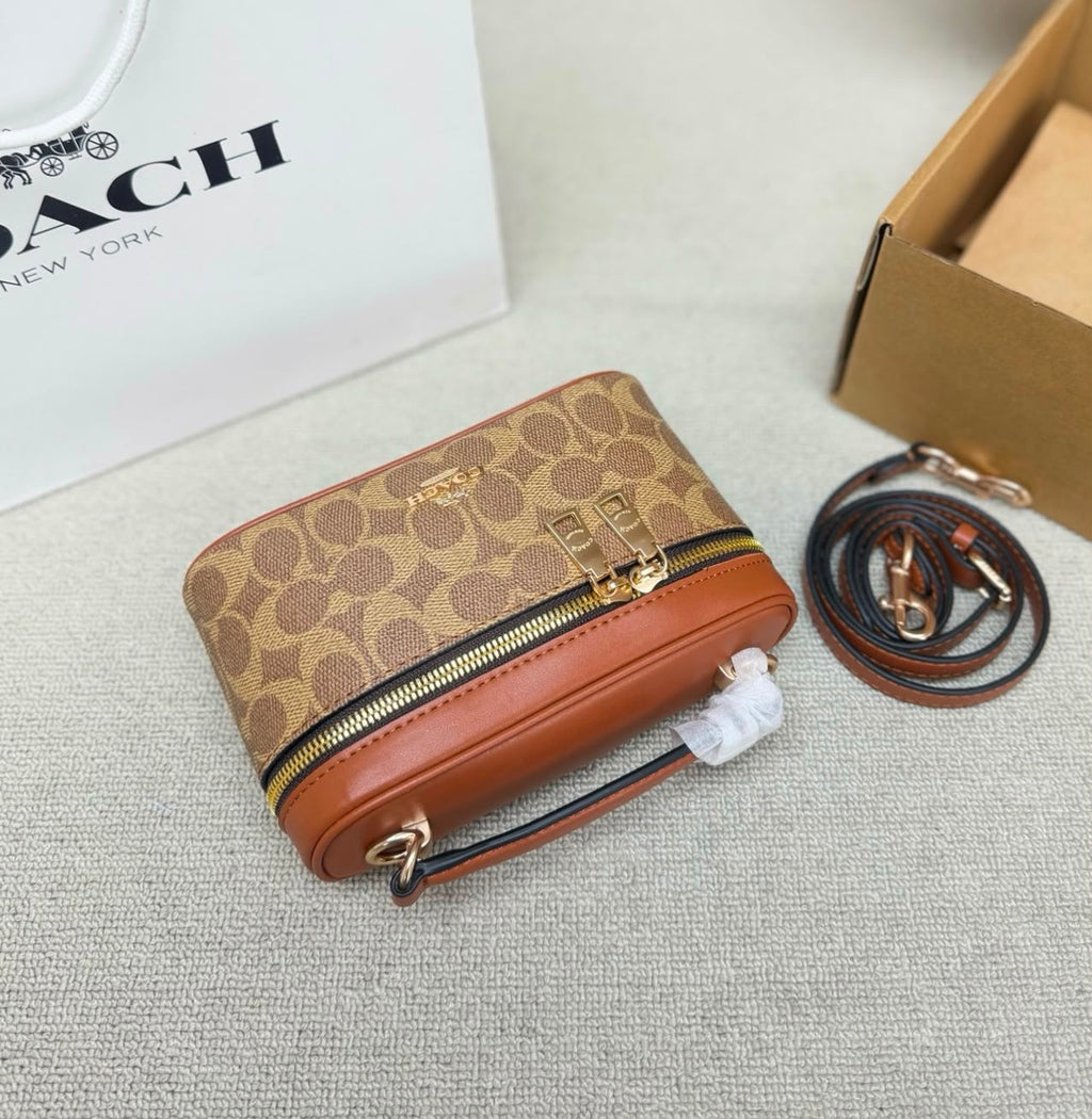 COACH Vanity Crossbody Bag 19cm
