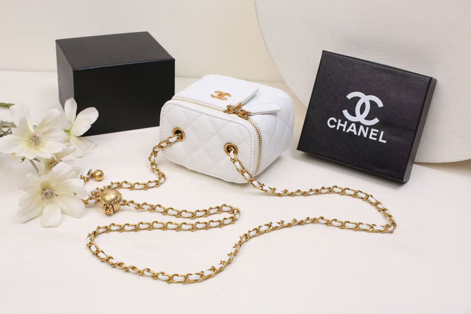 CHANEL Mini Vanity Crossbody Bag 12cm