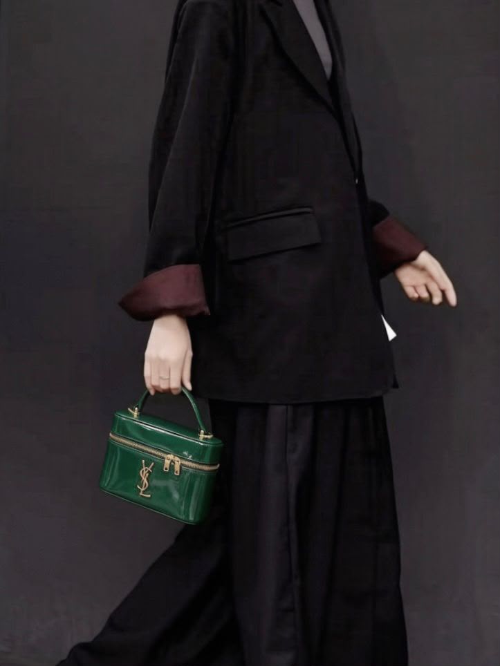 YSL Vanity Top Handle Bag 19cm