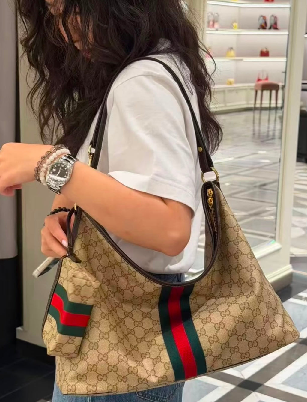 GUCCI GG Supreme Canvas Hobo Bag 40cm A+