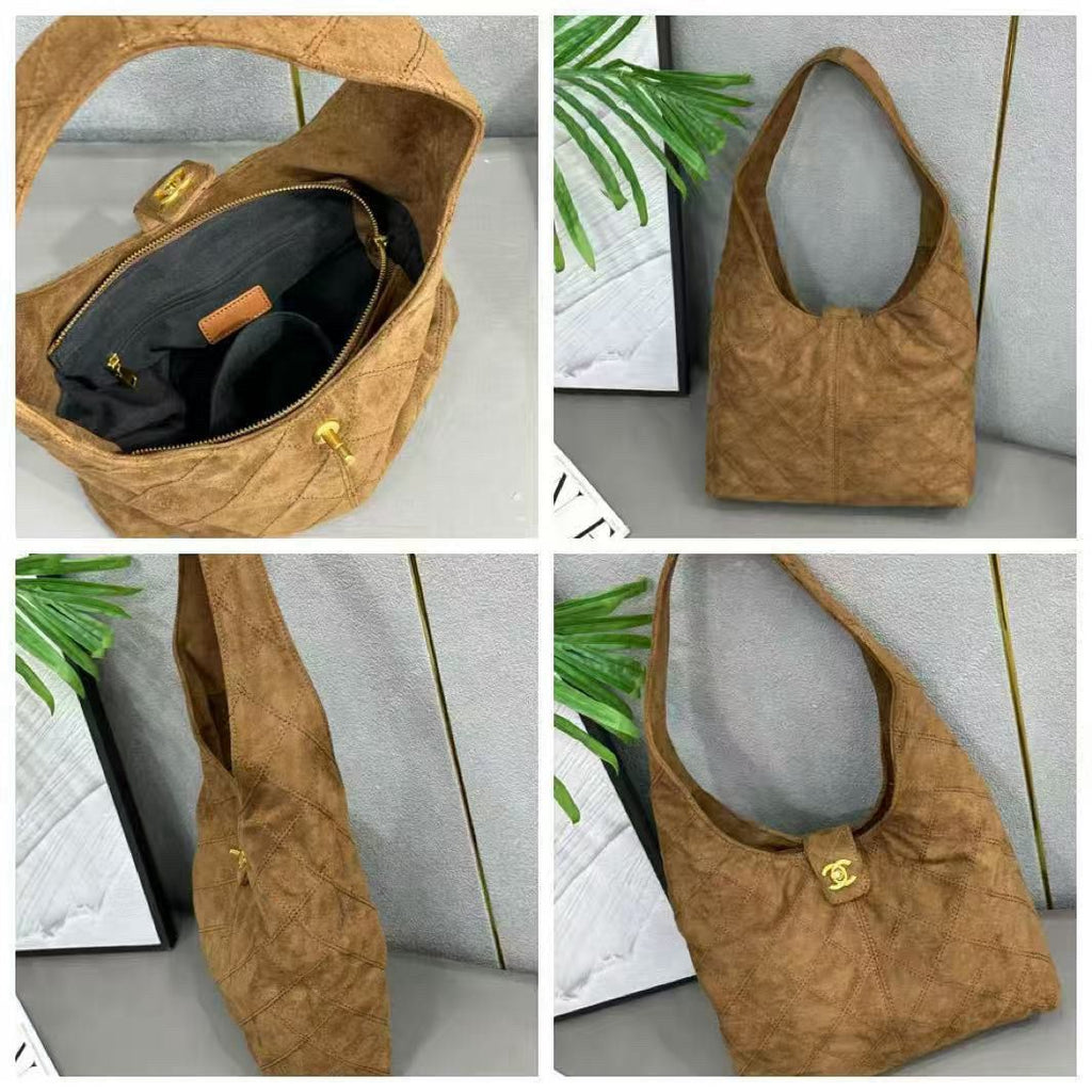 CHANEL Hobo Shoulder Bag 29cm A+