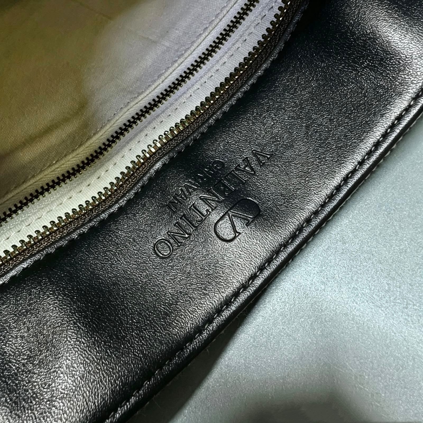 VALENTINO Chain Tote Bag 38cm A+