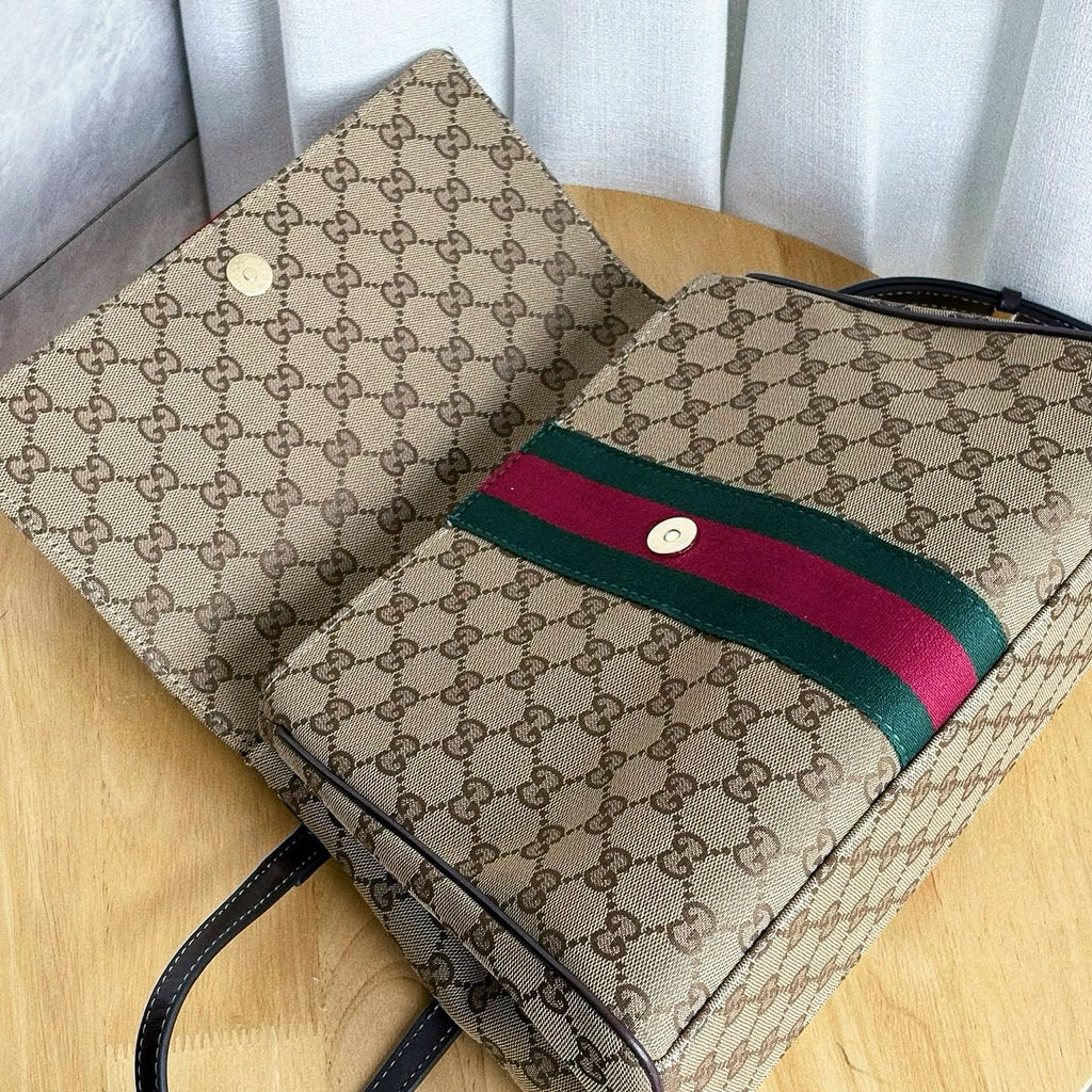 GUCCI Top Handle Bag 31 cm A+