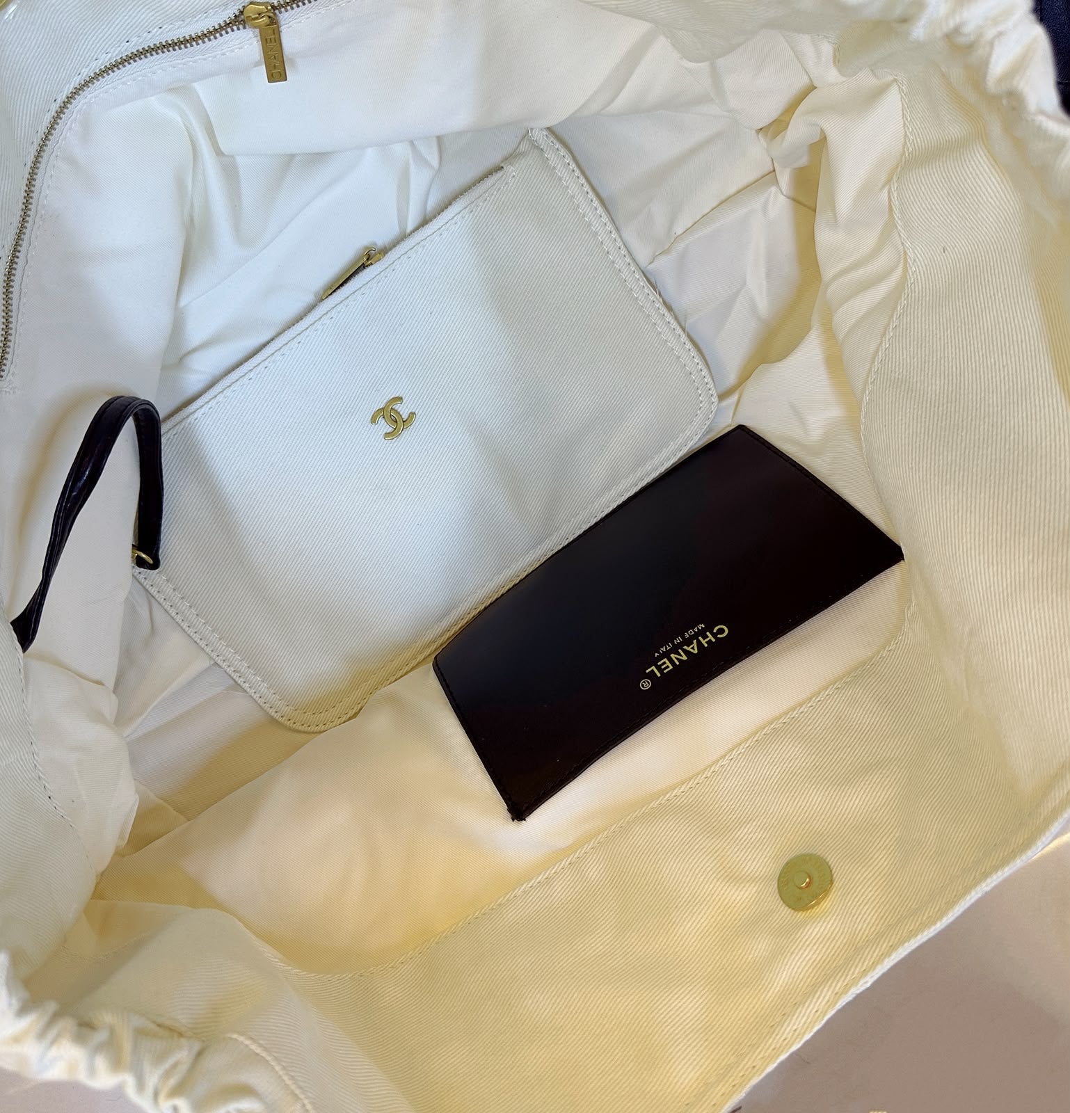 CHANEL Quilted Chain-Handle Tote 55cm A+