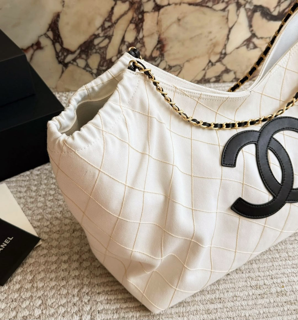 CHANEL Quilted Chain-Handle Tote 55cm A+