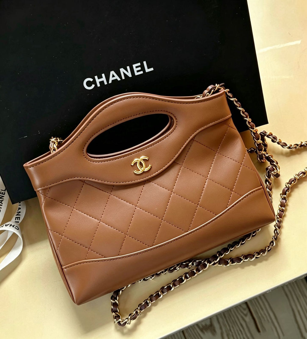 CHANEL Hobo Bag Small 21 cm With Box