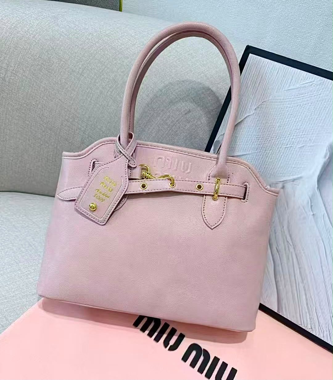 MIU MIU Structured Tote 31 cm