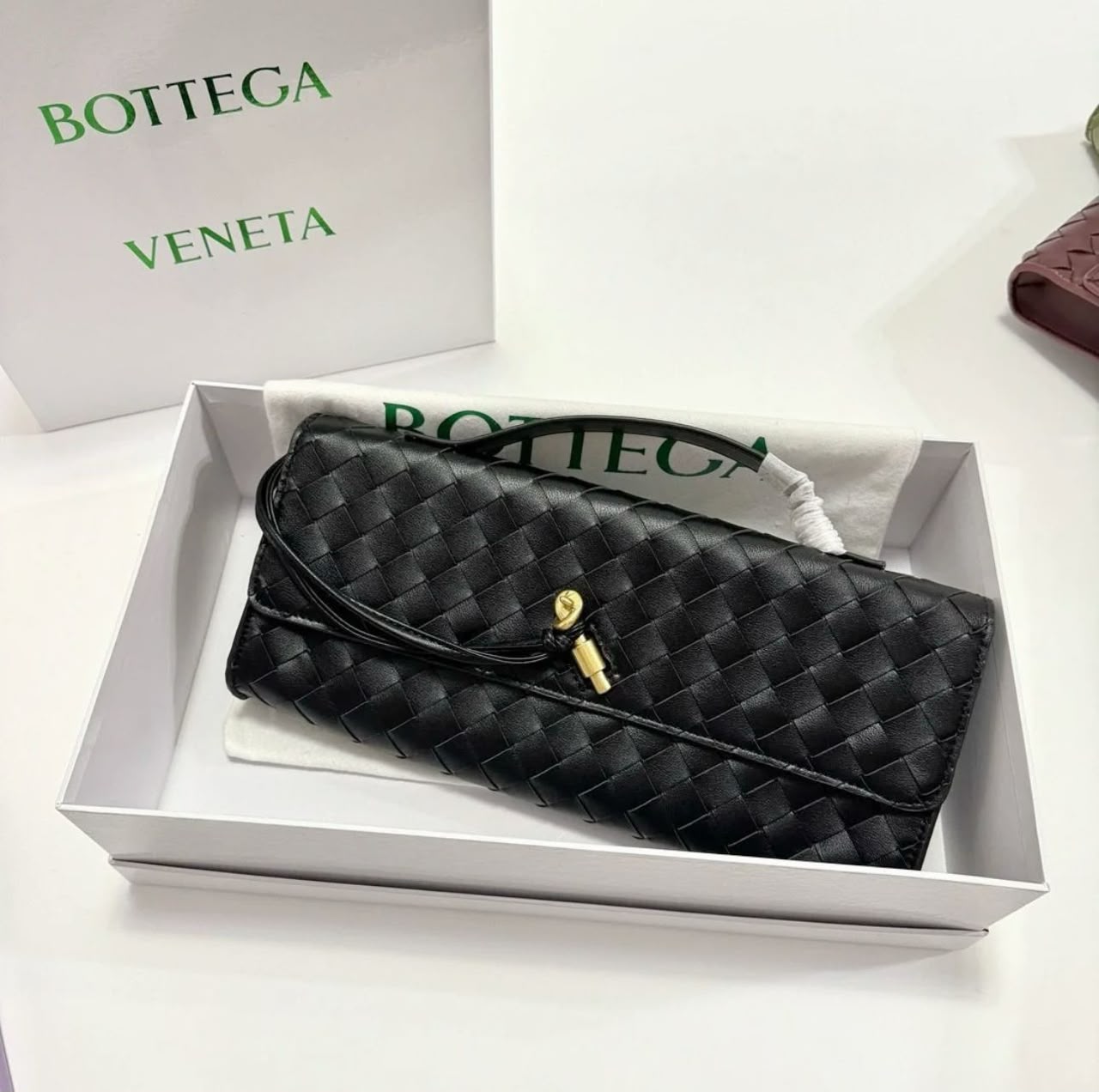 BOTTEGA Woven Envelope Clutch Bag — 30 cm | 10 Colors With Box