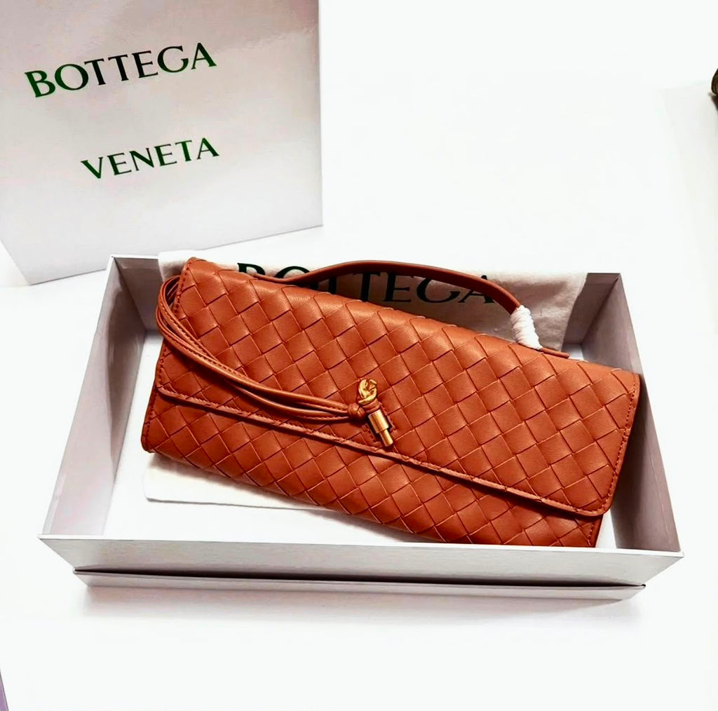 BOTTEGA Clutch Bag 30 cm
