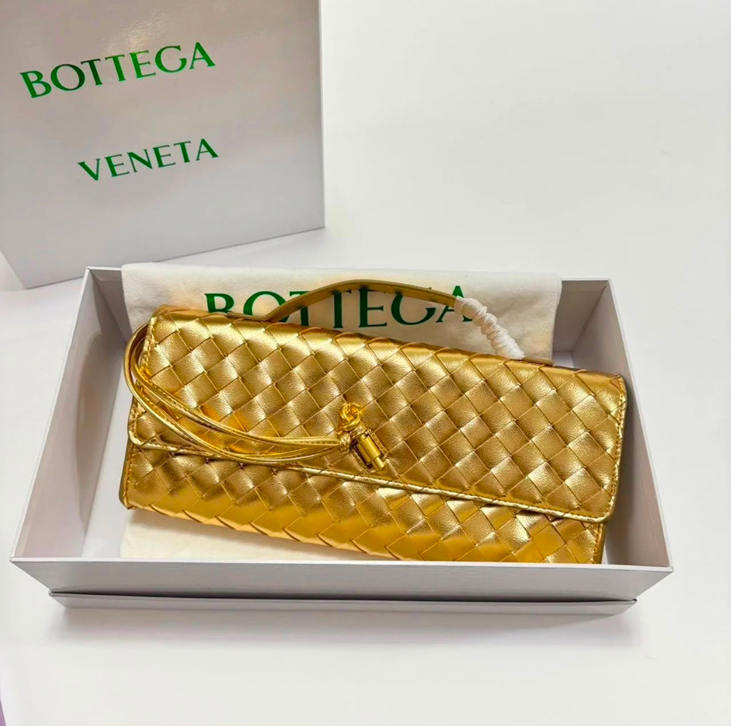 BOTTEGA Clutch Bag 30 cm
