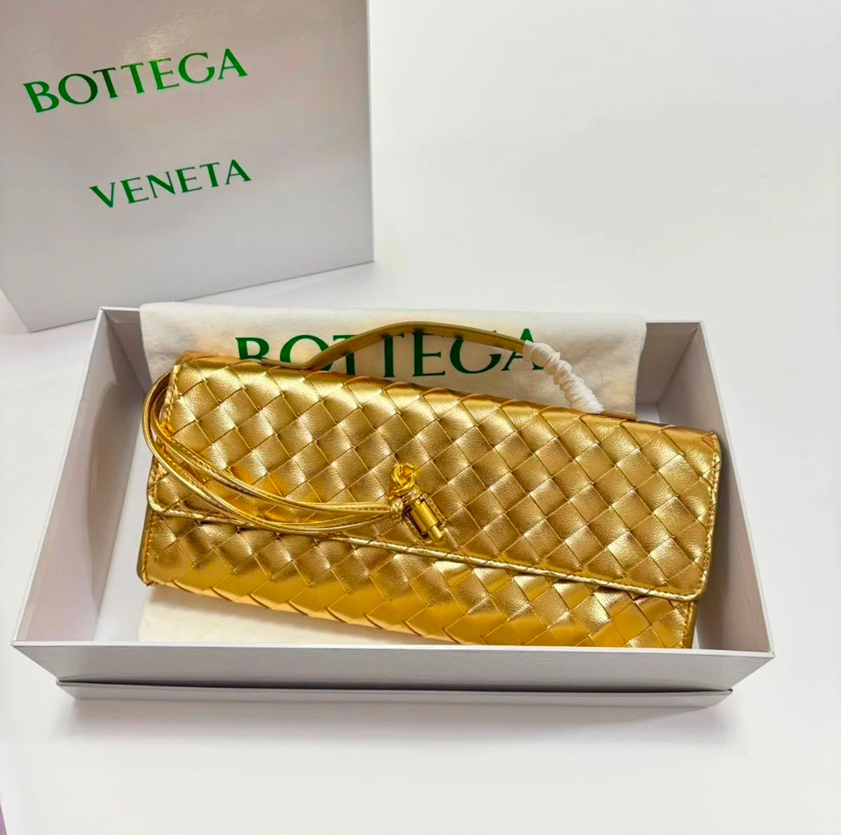 BOTTEGA Clutch Bag 30 cm