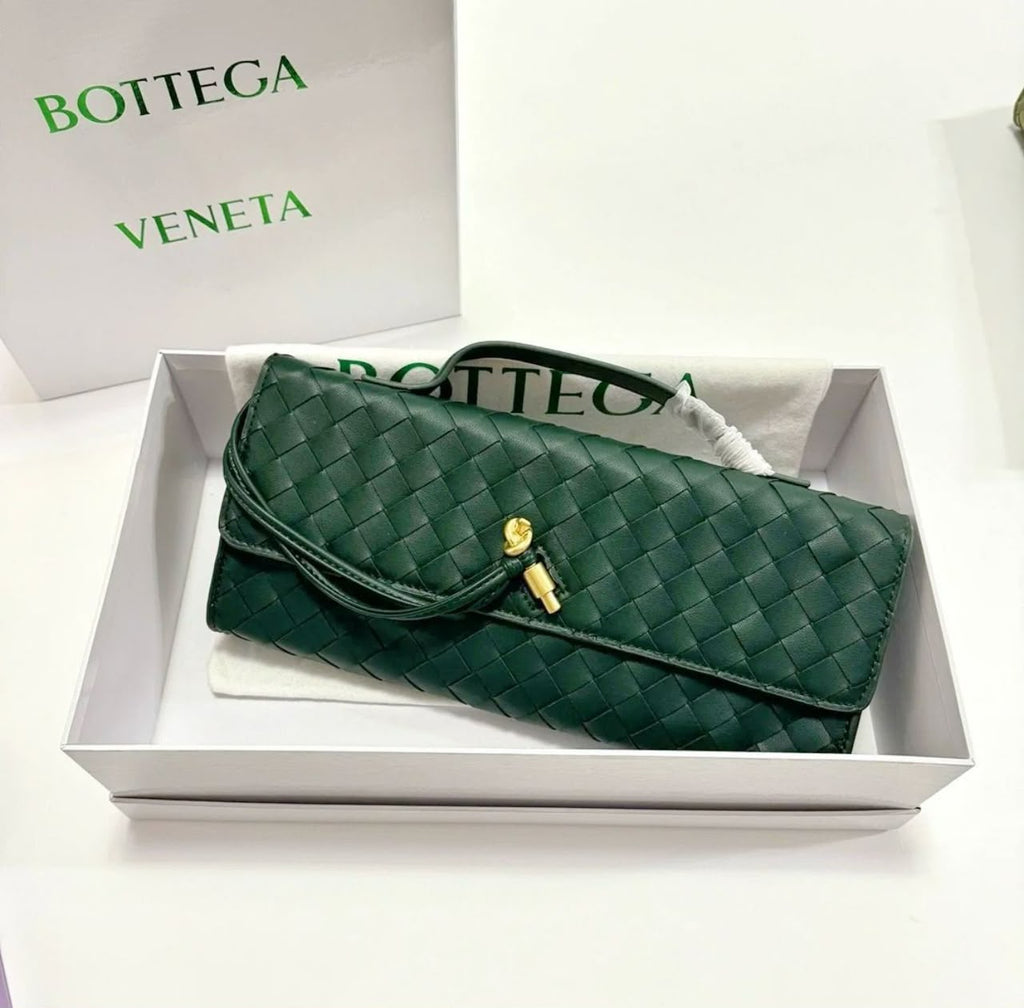 BOTTEGA Clutch Bag 30 cm