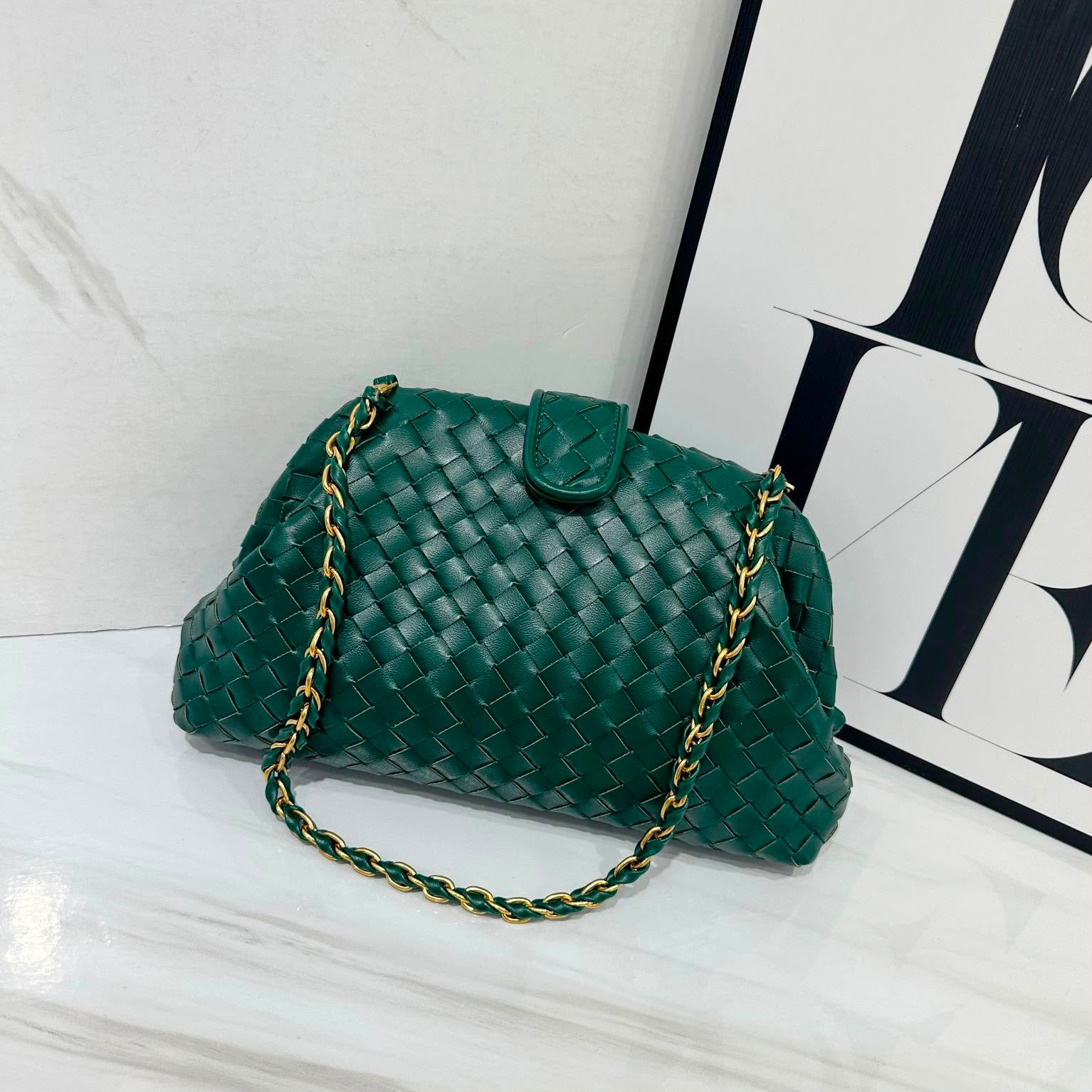 BOTTEGA Woven Chain Shoulder Bag — 30 cm | 8 Colors A+