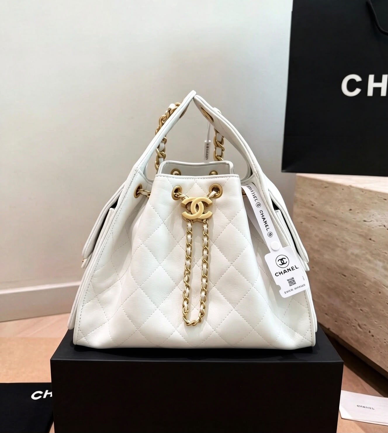 CHANEL Drawstring Bucket Bag 26cm