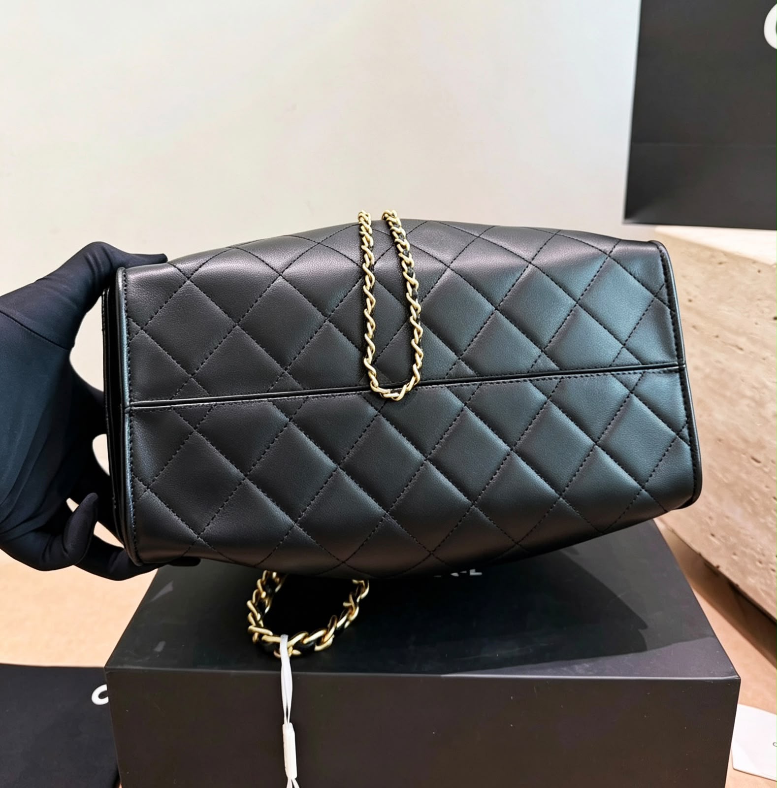 CHANEL Drawstring Bucket Bag 26cm