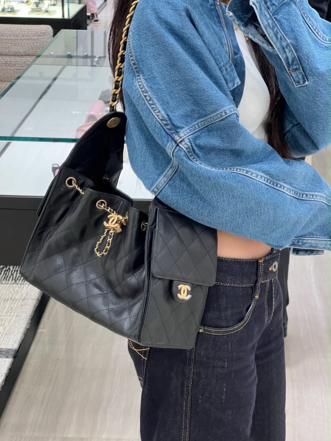 CHANEL Drawstring Bucket Bag 26cm