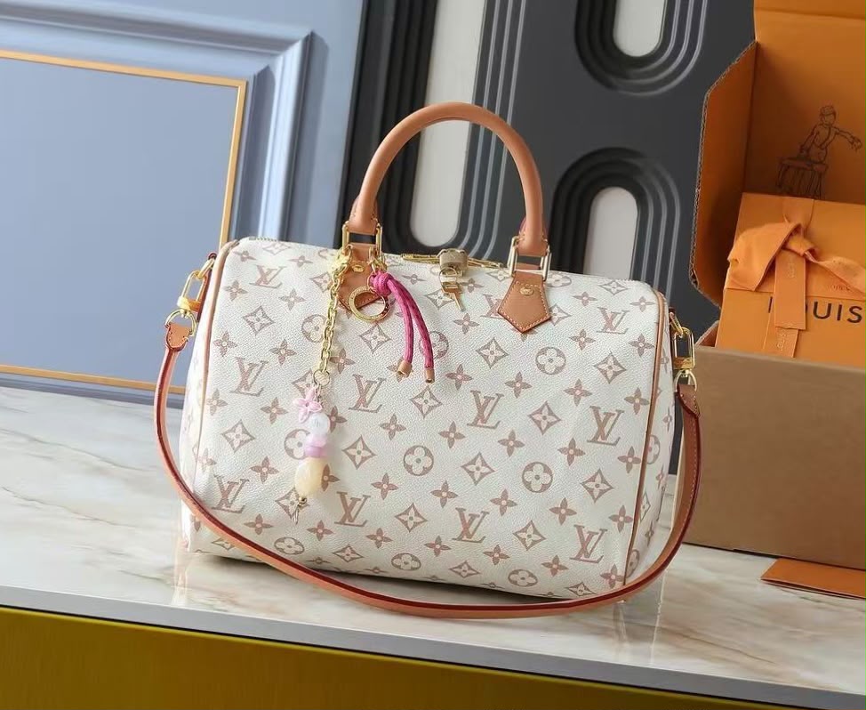 LV Speedy 30cm A+