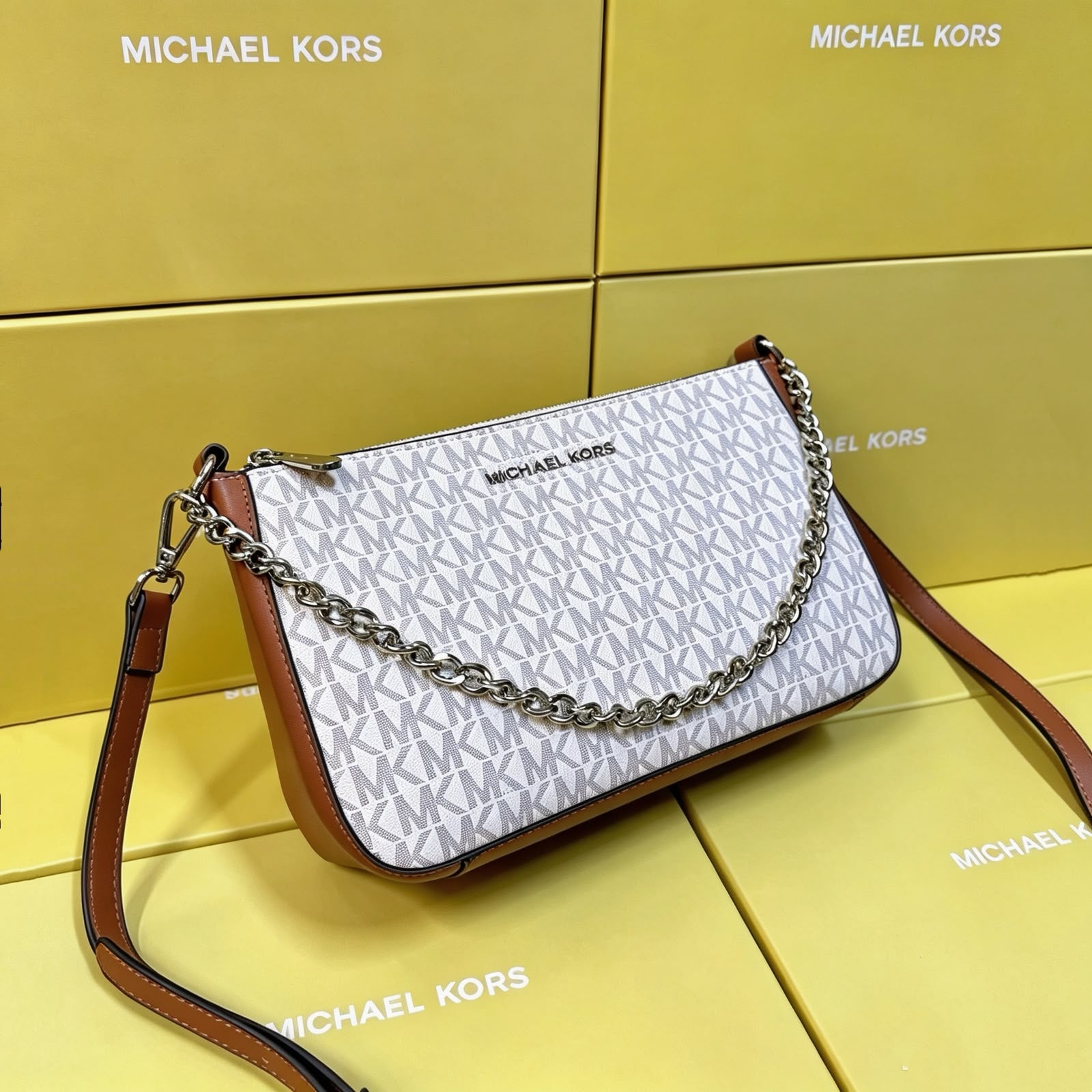 MICHAEL KORS Chain Strap Signature Shoulder Bag 25 cm