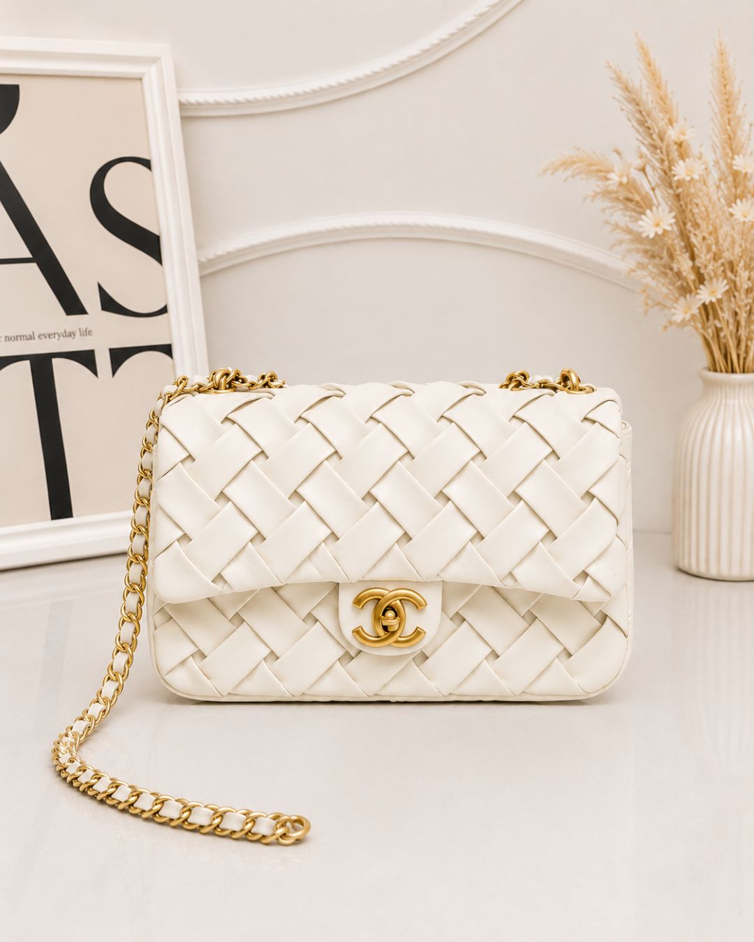 CHANEL Woven Shoulder Bag 25 cm A+