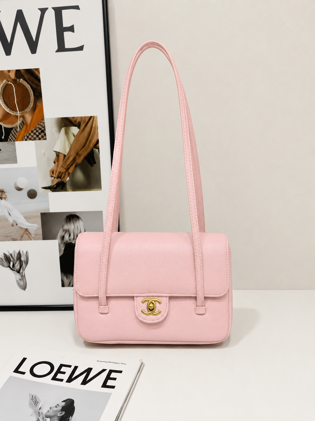 CHANEL Double-Strap Flap Bag 22 cm With Box