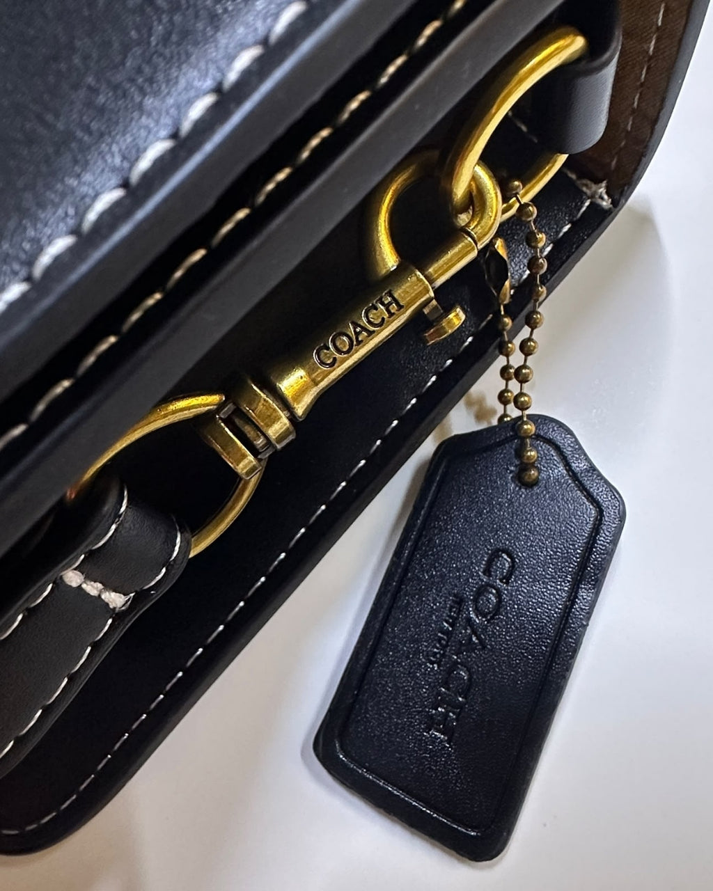 Coach Signature Shoulder Bag 26cm